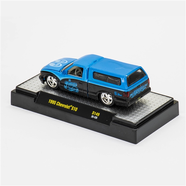 M2 Machines x MOONEYES 1995 Chevrolet S10